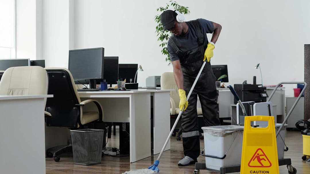 Cleaning & Janitorial Services